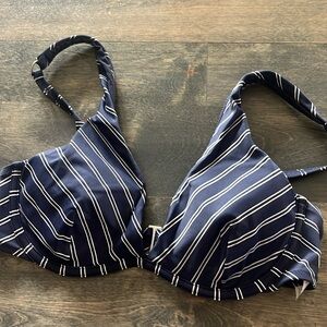 Athleta bikini top size 34 B/C